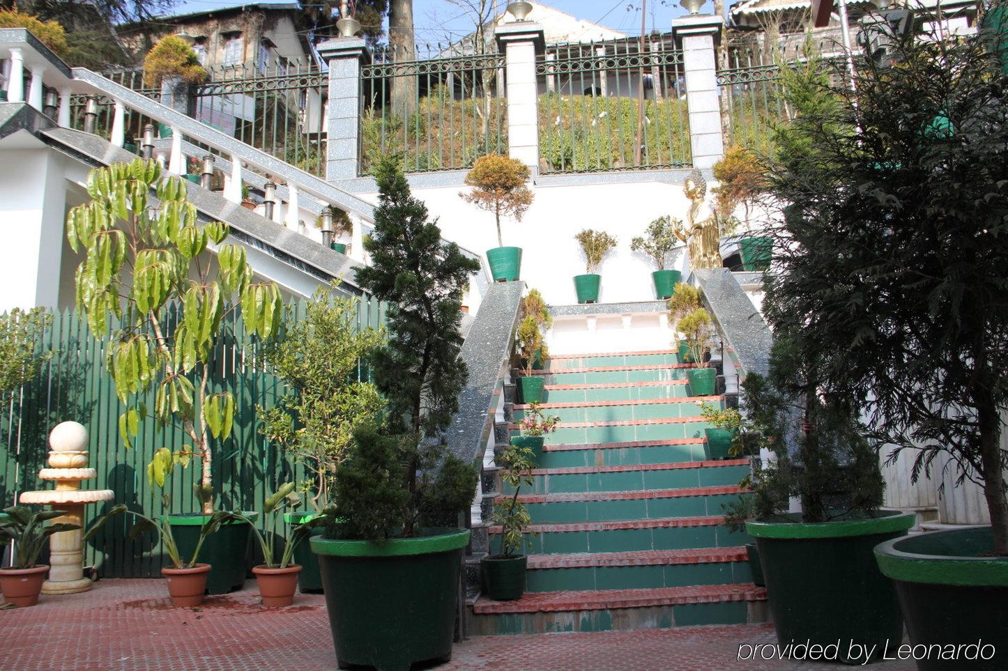 R.J.Resorts Darjeeling  Eksteriør billede
