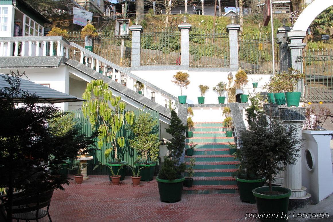 R.J.Resorts Darjeeling  Eksteriør billede