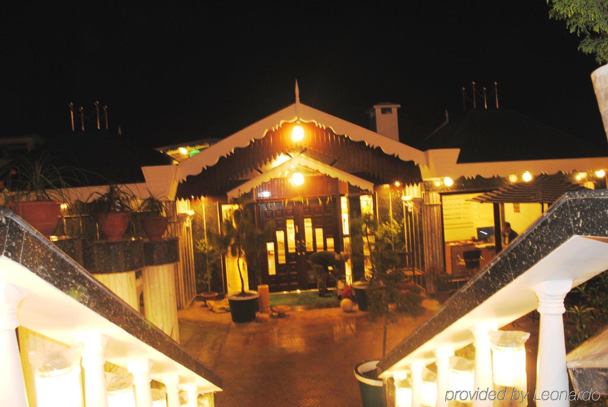 R.J.Resorts Darjeeling  Eksteriør billede