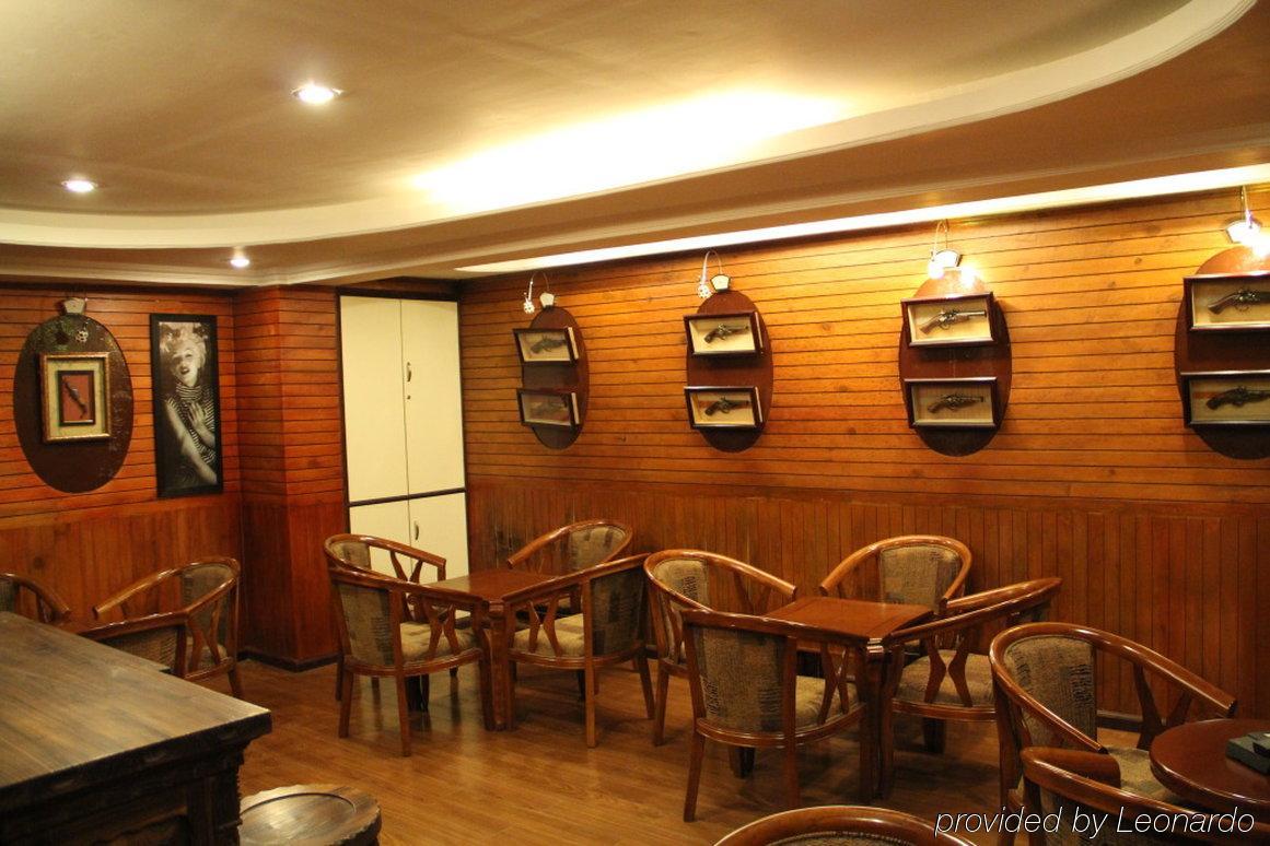 R.J.Resorts Darjeeling  Restaurant billede