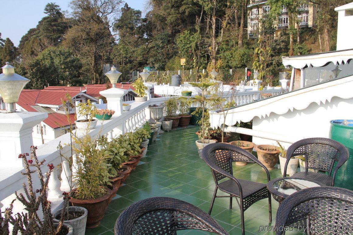 R.J.Resorts Darjeeling  Eksteriør billede