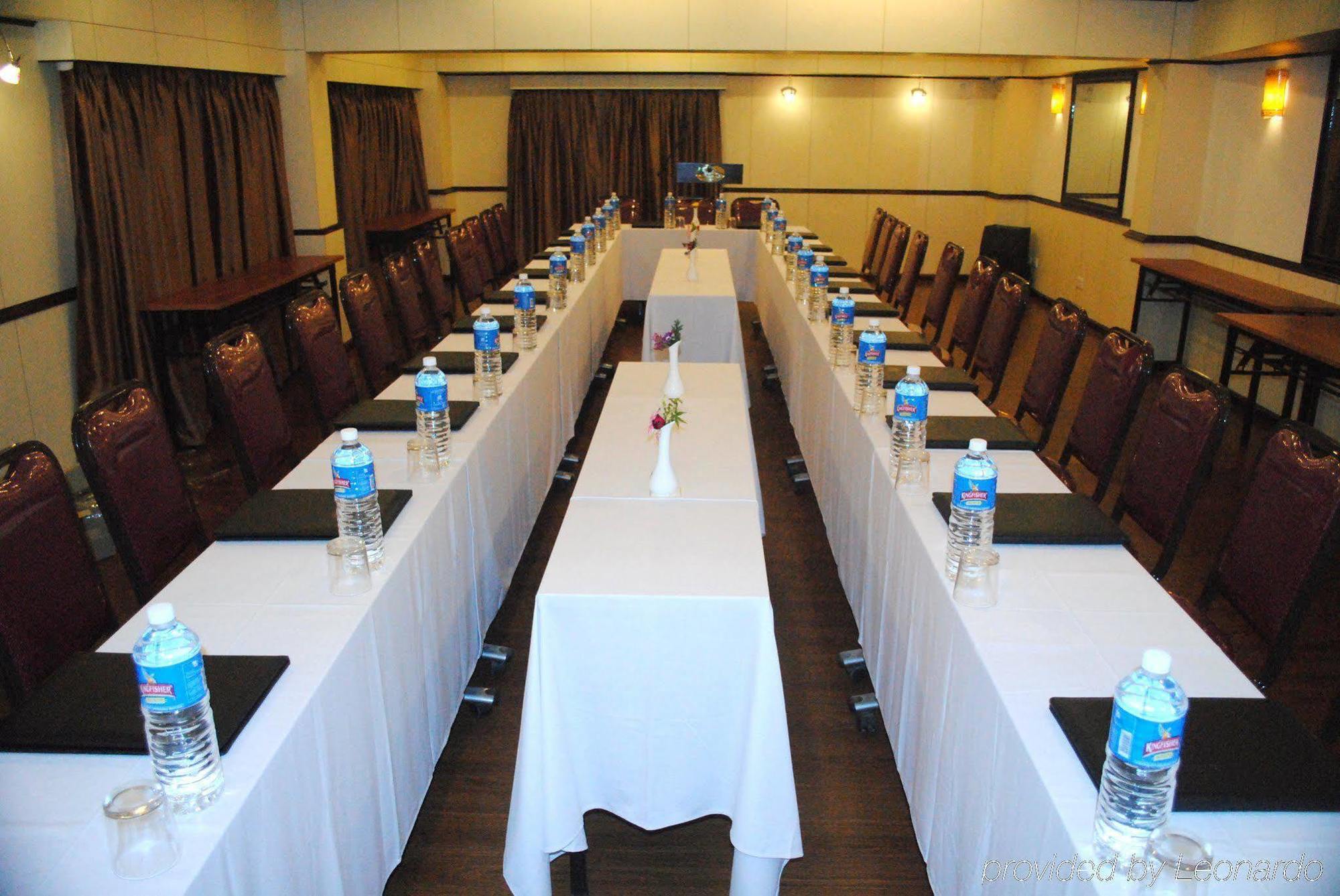 R.J.Resorts Darjeeling  Business billede