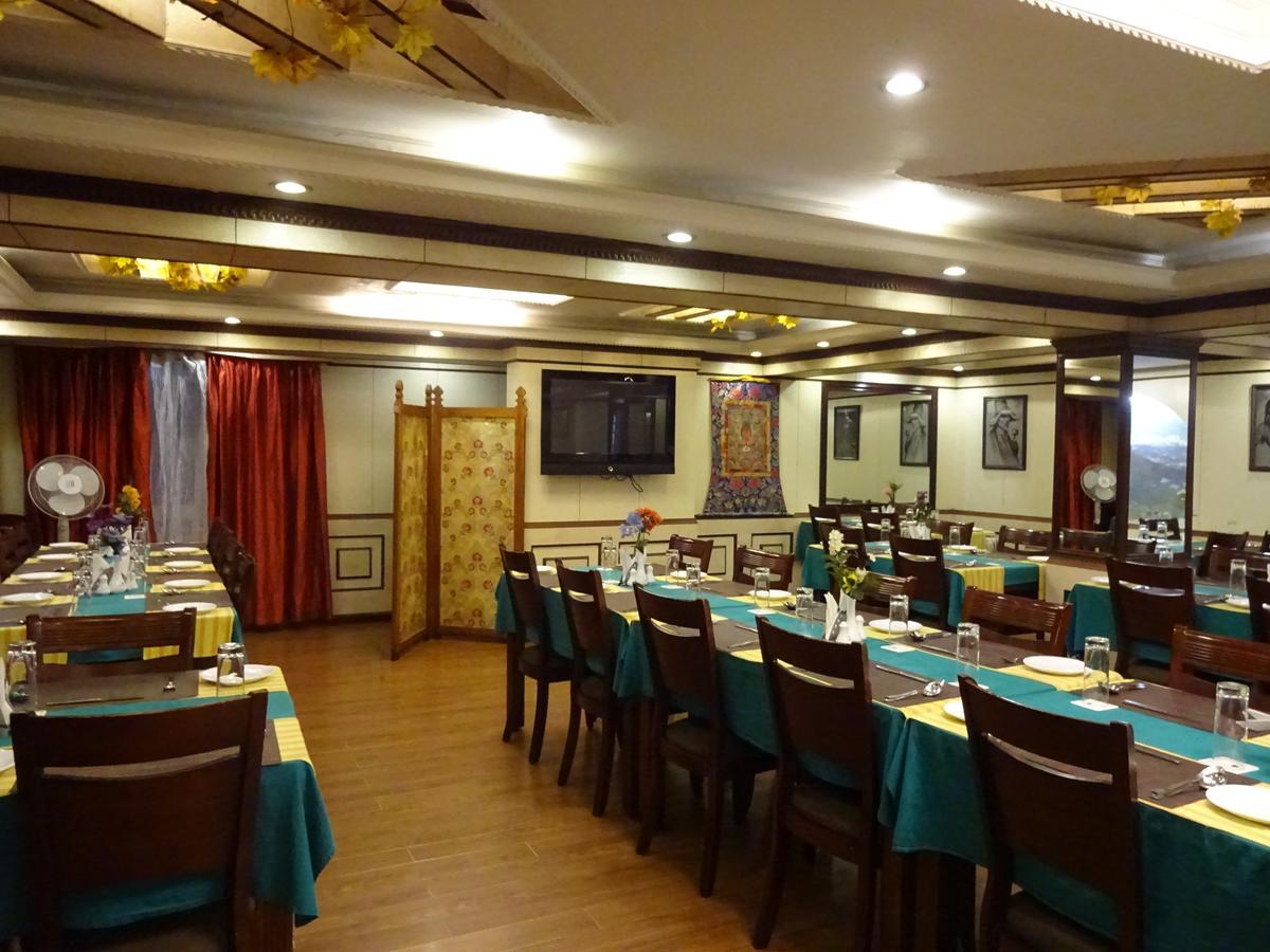 R.J.Resorts Darjeeling  Eksteriør billede