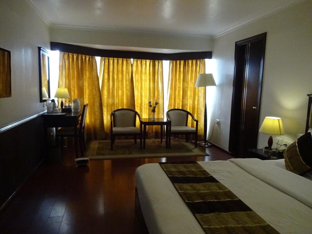R.J.Resorts Darjeeling  Eksteriør billede