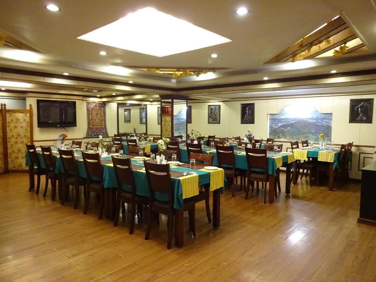 R.J.Resorts Darjeeling  Eksteriør billede