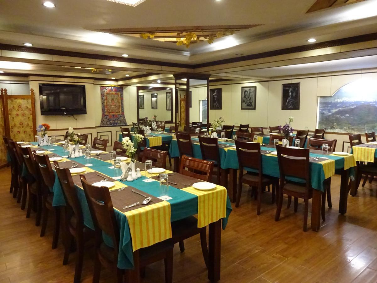 R.J.Resorts Darjeeling  Eksteriør billede